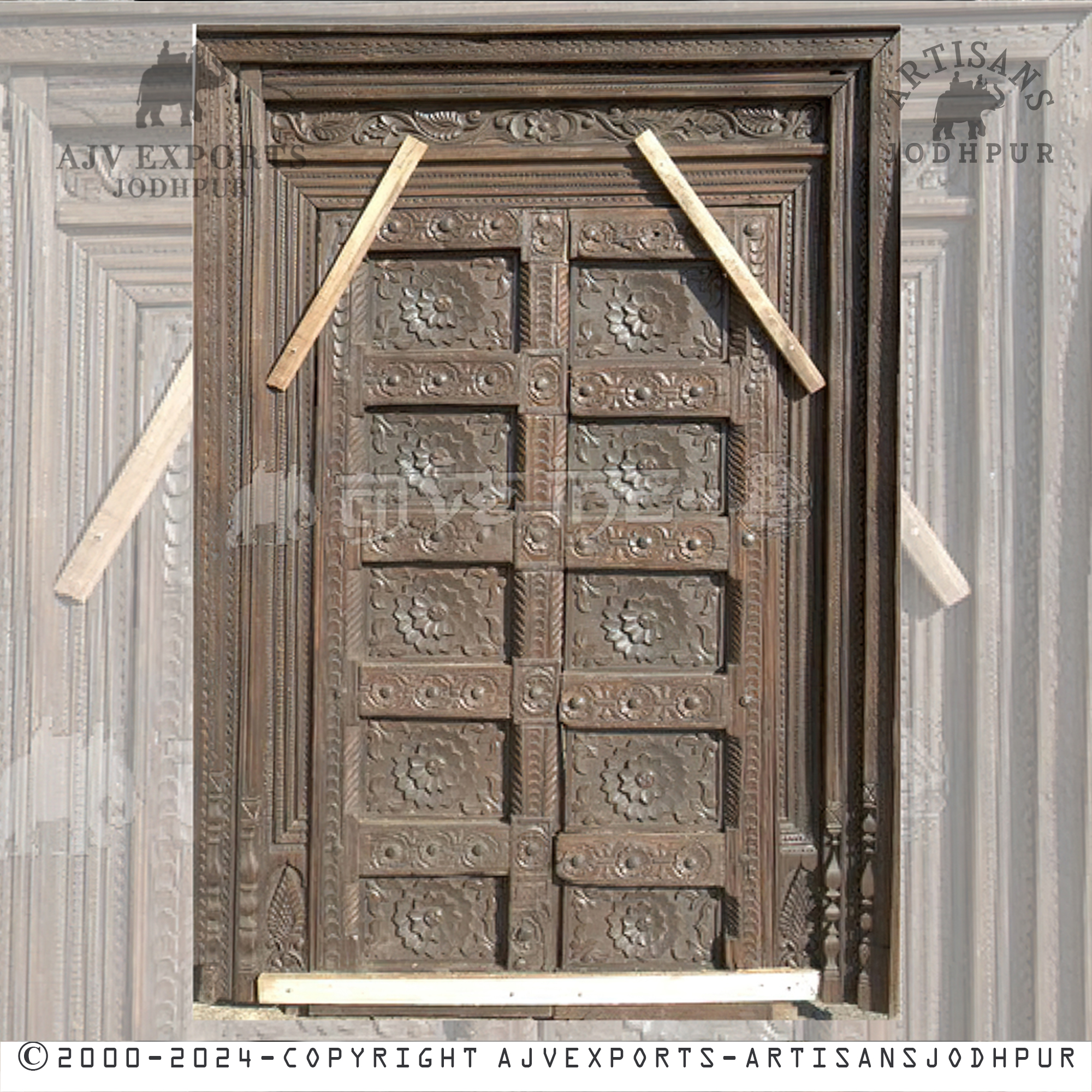 Vintage wooden door with elegant details and a classic design, offering a timeless aesthetic for historical or traditional spaces.